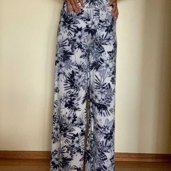 Pants - Picture 3 of 3